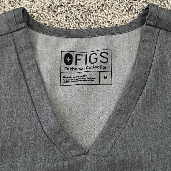 FIGS Accra Feather Fabric Trim Scrub Top W19SW1001 Graphite Women's Size Medium - Picture 4 of 10